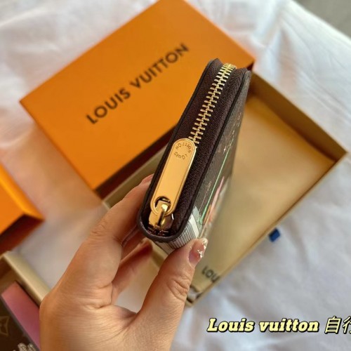 Louis Vuitton Zippy Wallet Vivienne Holiday Monogram Canvas