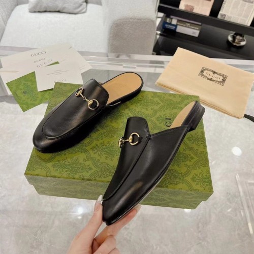 Gucci Women's Princetown leather slipper