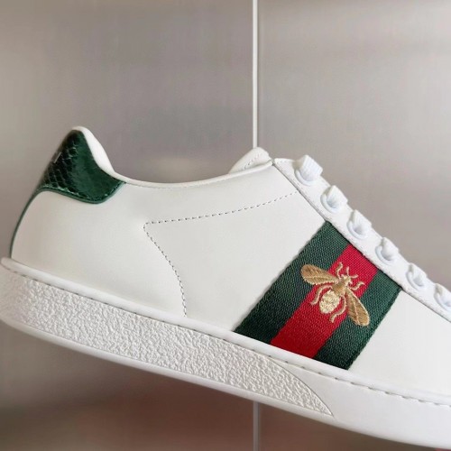 Gucci Ace Bee Embroidered Sneakers