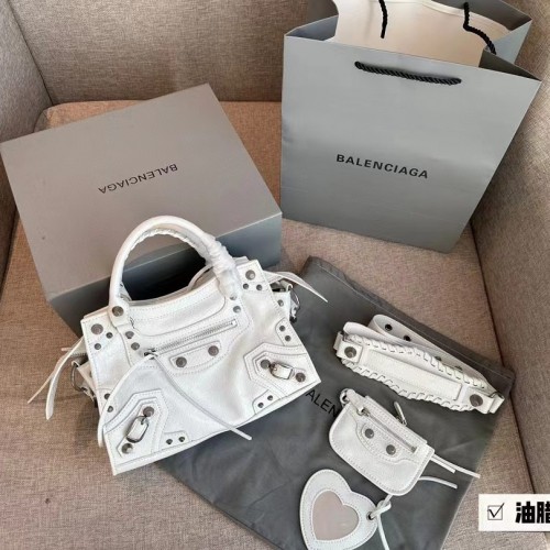 Balenciaga Neo Cagole Xs Handbag in White