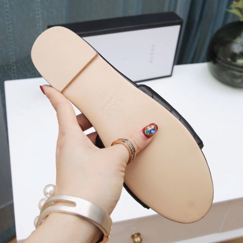 Gucci Jolie Quilted Medallion Slide Sandals